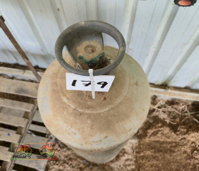 LPG Gas Cylinder - photo 4