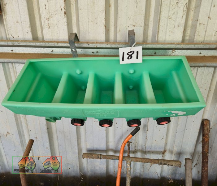 5 Unit Calf Milk Feeder