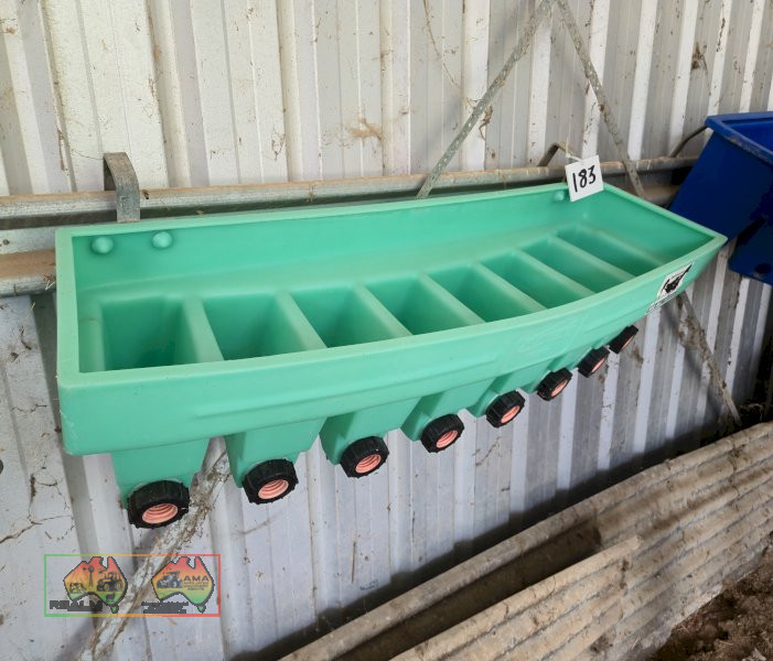 8 Unit Calf Milk Feeder - photo 2
