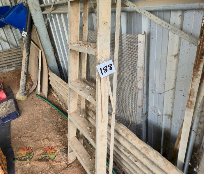 Aluminium Step Ladder - photo 2
