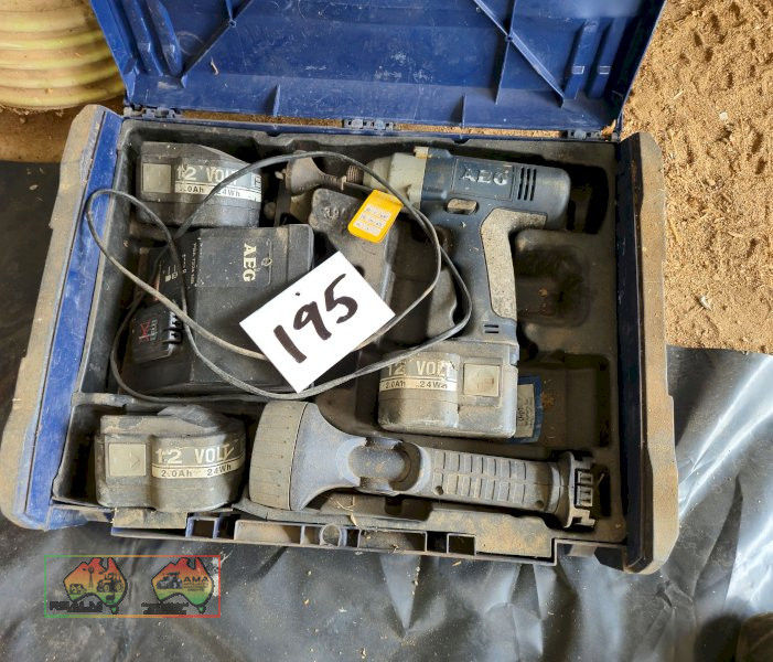 AEG Powertool Kit - photo 2