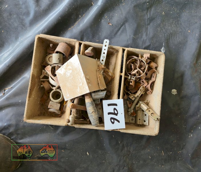Tub of Bolts