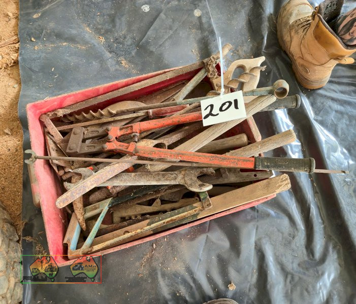 Bolt Cutters & Tools - photo 3