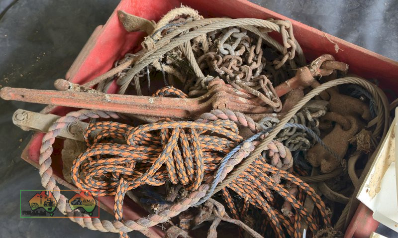 Ropes, Chains & Leaf Guard Boxes - photo 5