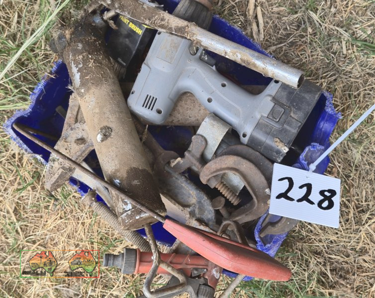Battery Drill, Grease Gun & Sundries