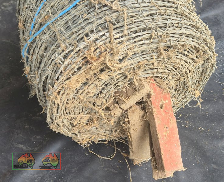 Roll of Barb Wire - photo 2