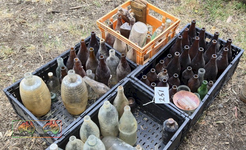 4x Crates of Bottles - photo 2