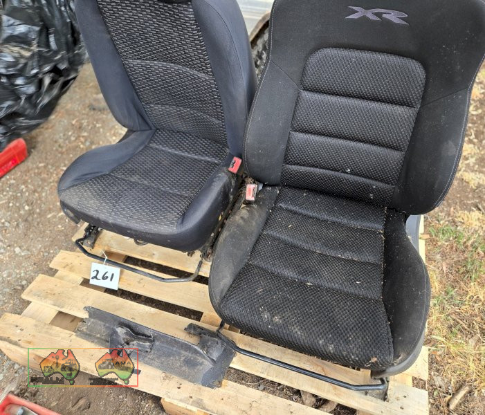 Falco XR Ute Seats - photo 2