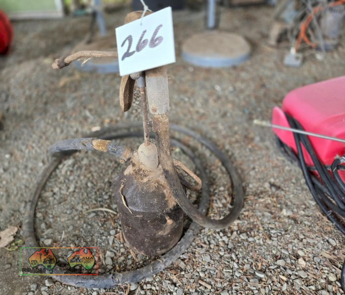 Grease Gun - photo 1