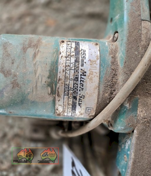 Makita Drop Saw - photo 2