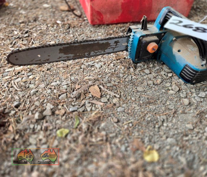 Makita electric Chainsaw - photo 4