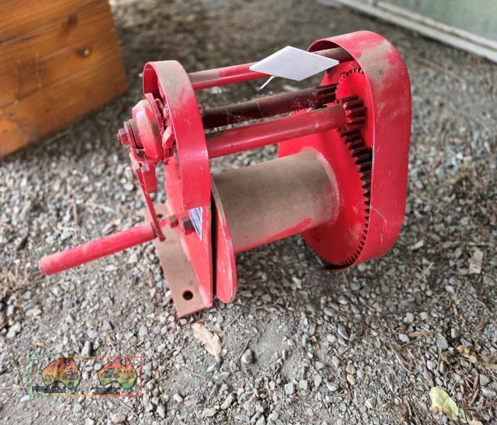 Brand New Deep Reduction Commercial Winch - photo 2