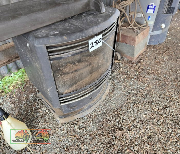 Bottle Gas 'Log Fire' Heater - photo 2