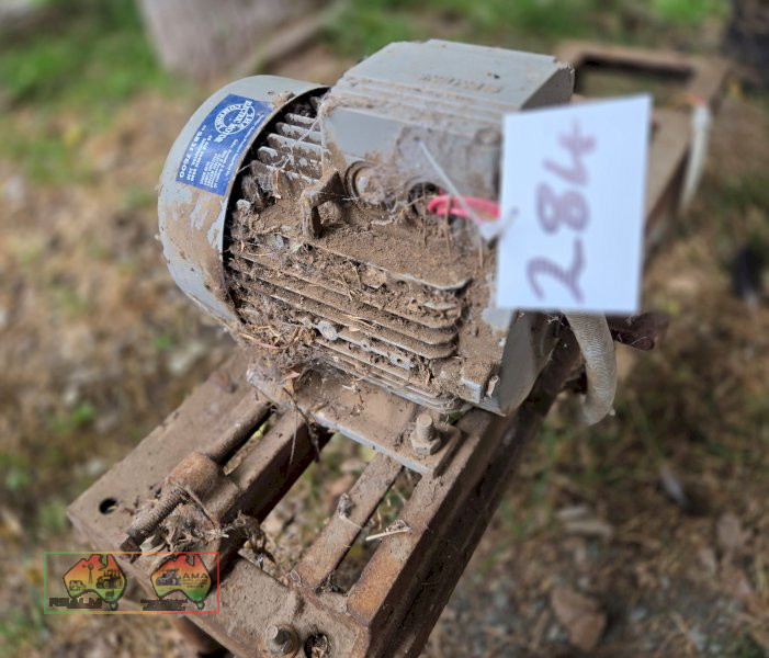 Electric Motor on Frame - photo 4