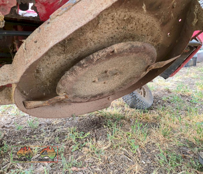 Cox Ride-on Mower - photo 12