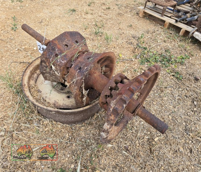 Antique Driveshaft with Clutch - photo 3