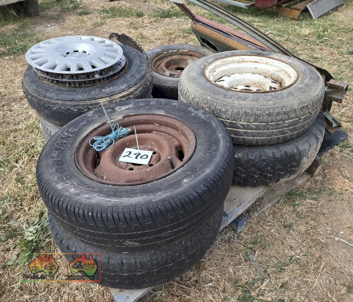 Pallet of Assorted Car Rims - photo 3