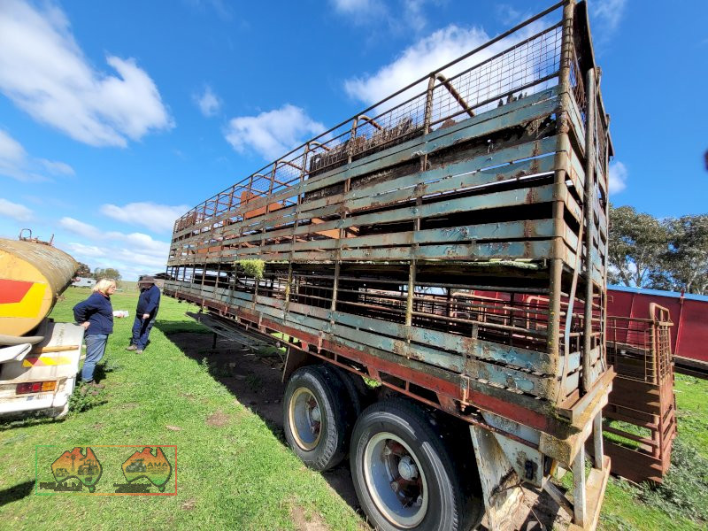 38ft Stock Trailer 3x1 - photo 4