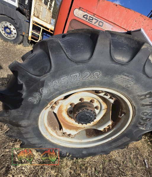 MF-4270 4WD Tractor - photo 9
