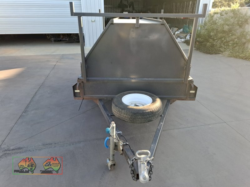 Tradesman’s lock up Trailer - photo 5