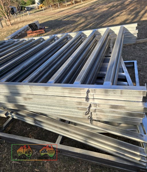 New H/duty Cattle Yard Panels - photo 2