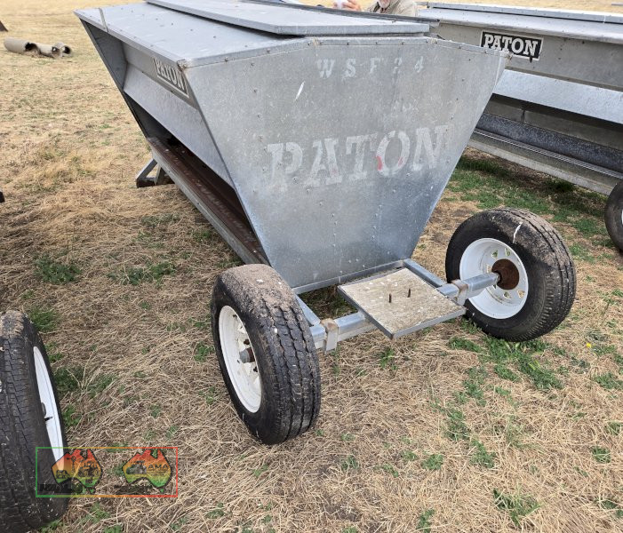 1 Ton Wheeled Paton Feeder (No.4) - photo 3