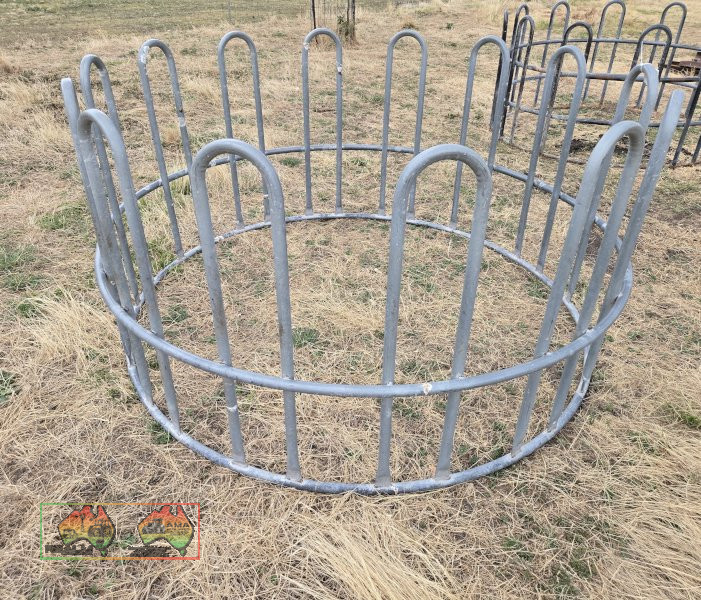 Galv. Hay Ring ~ No rust - photo 2