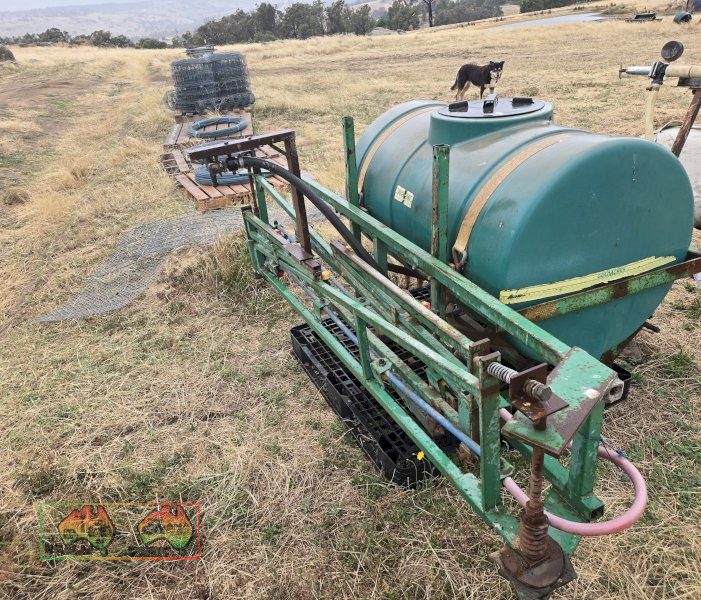 3pl Gold Acres 8m Boom Spray - photo 3