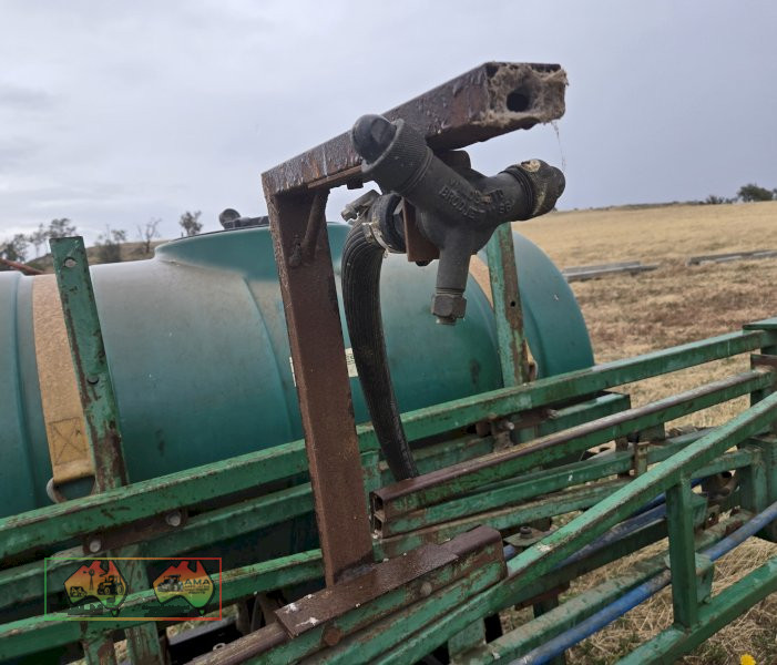 3pl Gold Acres 8m Boom Spray - photo 5