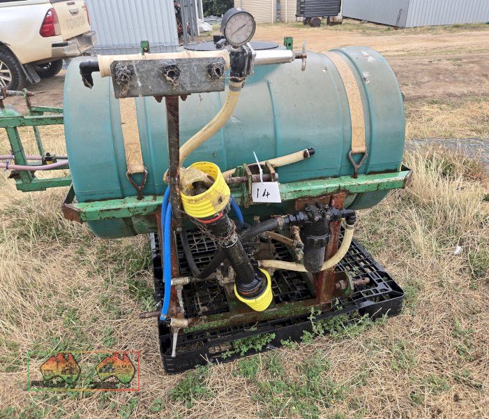 3pl Gold Acres 8m Boom Spray - photo 4