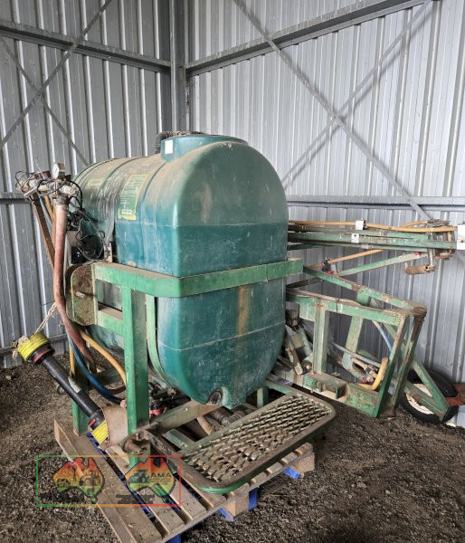 800 Ltr Goldacres 12m Boom Sprayer