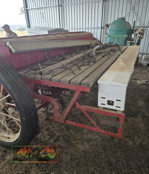 McCormick 16 Row Combine - photo 4