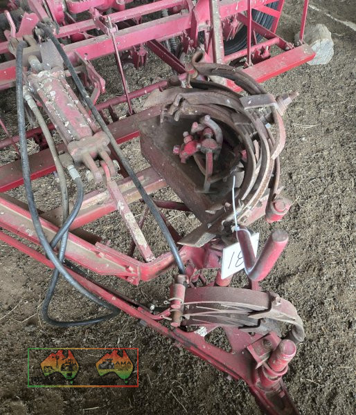 McCormick 16 Row Combine - photo 11