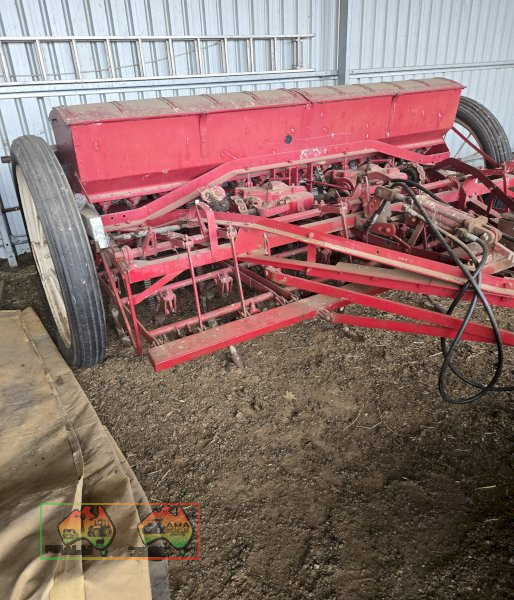 McCormick 16 Row Combine - photo 3