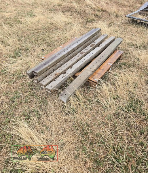 6x New Concrete Fence Posts - photo 2