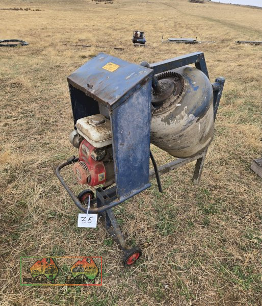 Cement Mixer with Honda G-200 Engine