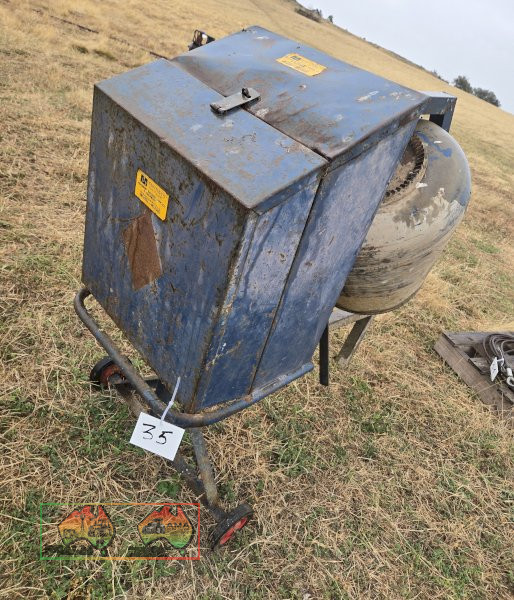 Cement Mixer with Honda G-200 Engine - photo 3