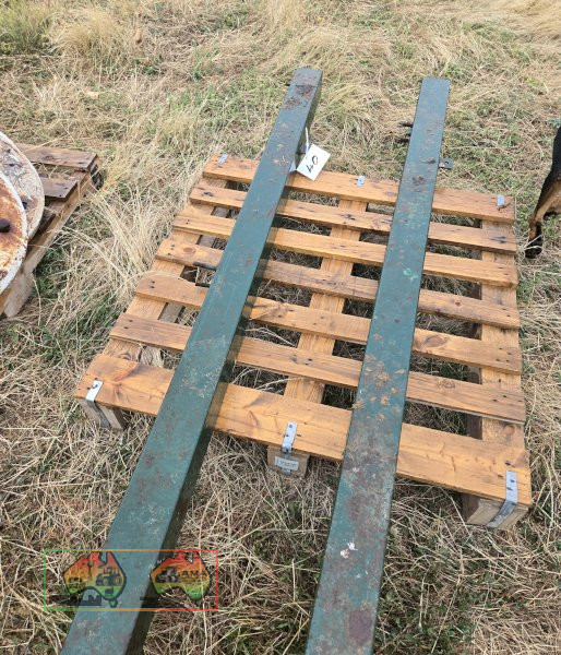 2x Front Gate Posts 100mm RHS x 2.1m - photo 2