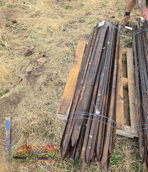 50x Steel Star Posts 1.65m - photo 3
