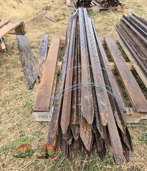 50x Steel Star Posts 1.65m - photo 4