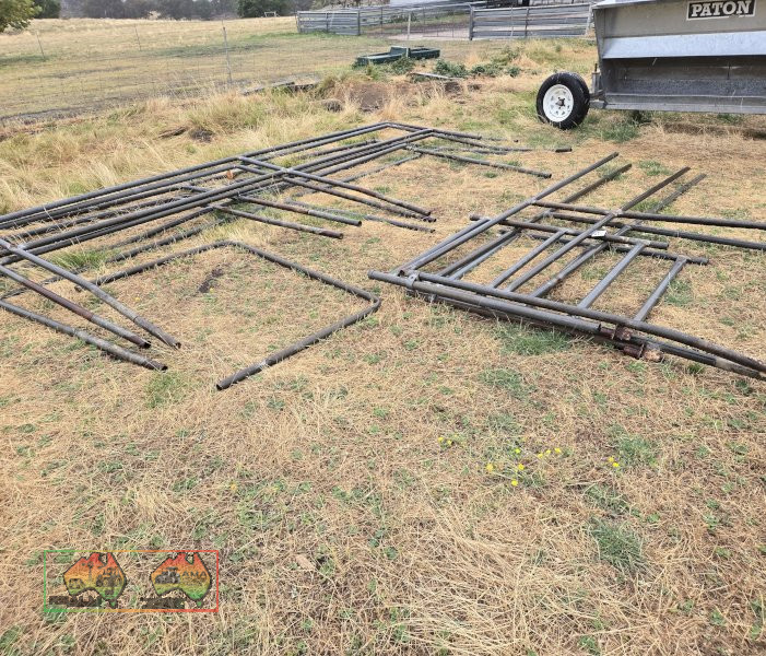 Steel Panels from Dis-used Horse Yard - photo 5