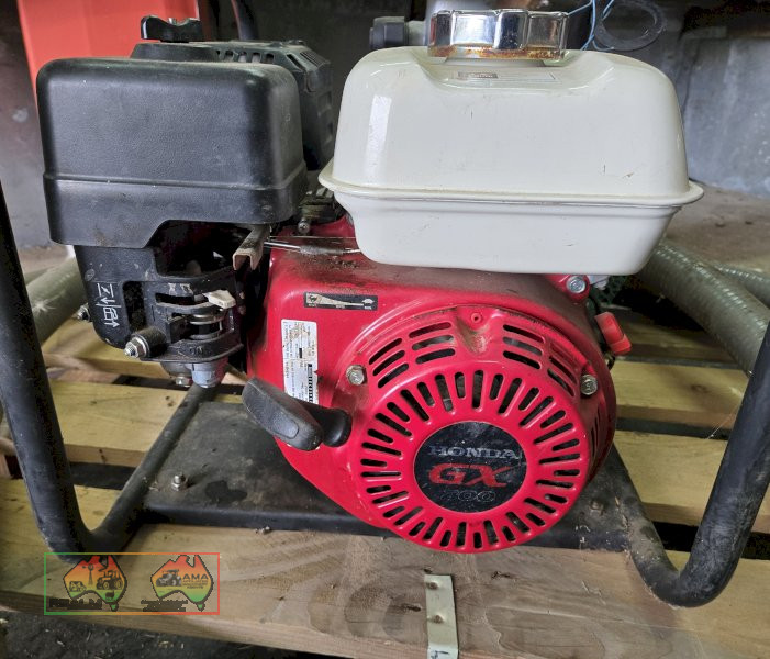 Near New Honda GX-200 with Onga 2" Pump - photo 5