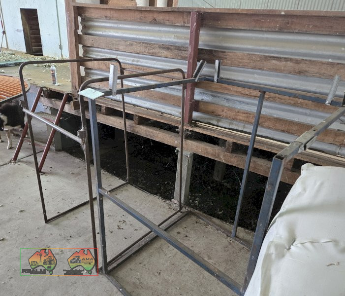 2x Woolpack Holders - photo 2