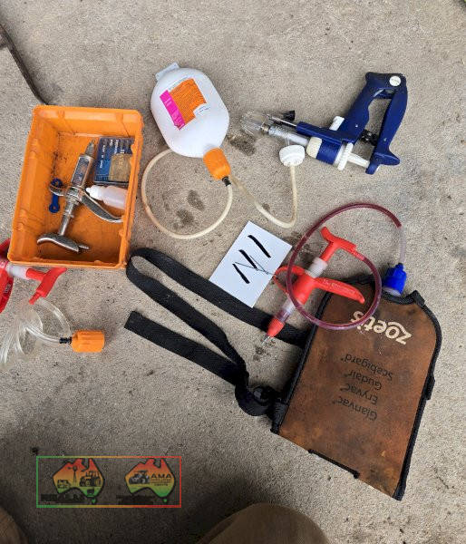 Vaccine & Gudair Applicators - photo 2