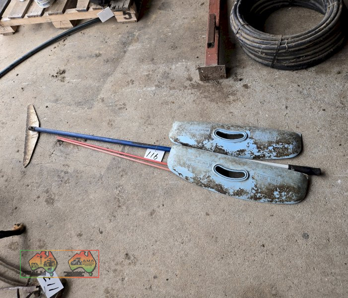 Wool Paddle, Wool Bats & 2x Pointer Sticks - photo 4