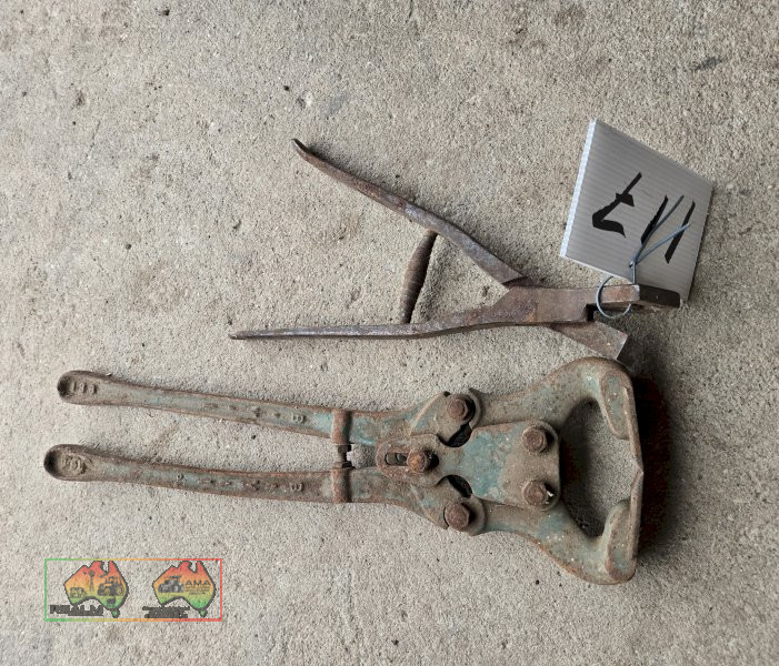 Cattle Pincers & Ear Marking Pliers