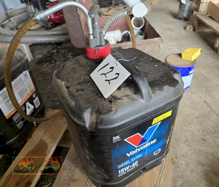 8Lr Eng. Oil & Drum Pump