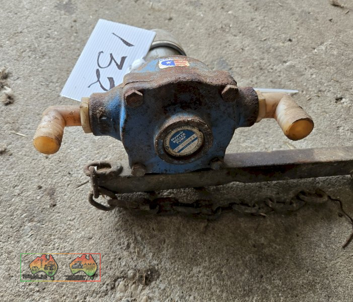 PTO Pump with Faulty Bearing - photo 3