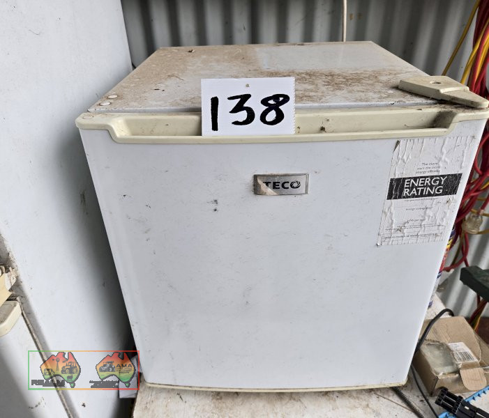 Mini Bar Fridge, used for Vaccine Storage - photo 6
