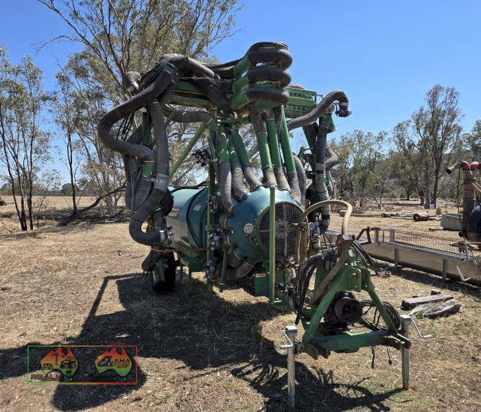 Goldacres 3000 Twin Canopy Vineyard Sprayer - photo 4